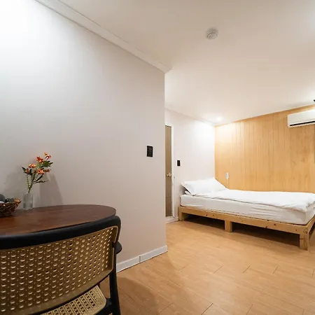 Ssh Lk Hostel